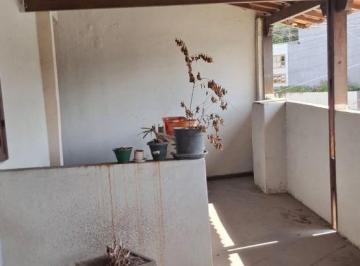 Casa de 6 quartos, Santa Luzia · Casa em Lote 360m² no bairro São Benedito em Santa Luzia/MG.