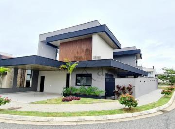 Casa · 278m² · 4 Quartos · 2 Vagas · Oportunidade - Casa Sobrado Condomínio - Bairro Floresta - Condomínio Reserva Aruanã - 4 Suítes - 27