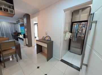 Porta de entrada · Apartamento no Portao 2 quartos com 1 vaga de garagem.