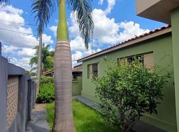Casa de 3 quartos, Águas de São Pedro · CASA 03 DORMS, COM CASA SECUNDÁRIA E EDÍCULA, ÁGUAS DE SÃO PEDRO