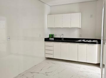 Apartamento · 50m² · 2 Quartos · 1 Vaga · Apartamento com 2 dormitórios, 1 suíte com vaga de garagem no bairro Camilopo...