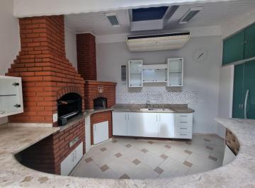 Casa · 323m² · 8 Quartos · 7 Vagas · Casa de condomínio no Jardim São Caetano