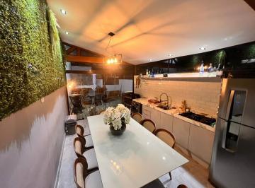 Apartamento · 174m² · 3 Quartos · 2 Vagas · Cobertura lindíssima na Vila Bastos próxima a Lino Jardim!