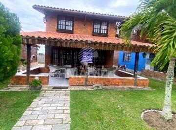 Casa de 5 quartos, Gravatá · Casa de condomínio com 05 suítes à venda em Gravatá/PE!