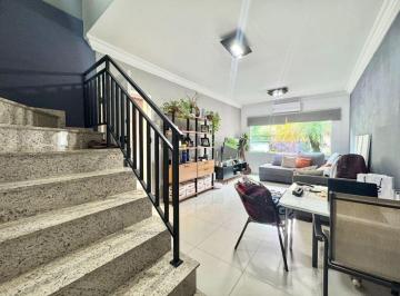 Casa de 3 quartos, São Paulo · Sobrado com 03 dormitórios, suíte, 03 vagas, quintal - Butantã