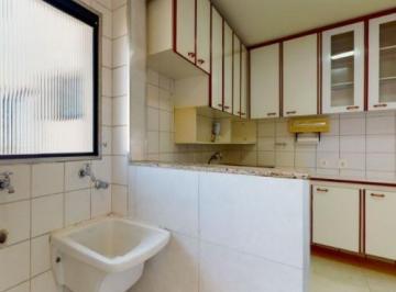Apartamento · 104m² · 2 Quartos · 2 Vagas · Apartamento à venda em Alto de Pinheiros com 3 quartos, 1 suíte e 4 banheiros, 104m²