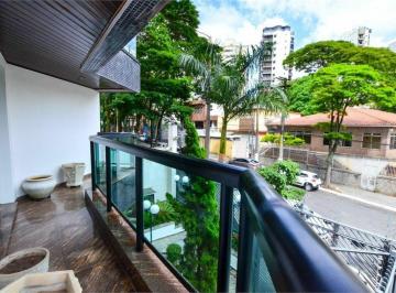 Apartamento · 220m² · 4 Quartos · 4 Vagas · Imperdível Apartamento à Venda em São Paulo-SP, na Vila Monumento: 4 quartos, 2