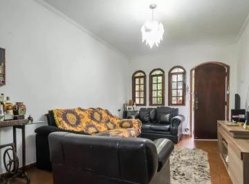 Casa · 140m² · 3 Quartos · 2 Vagas · Casa à venda com 140m², 3 quartos e 2 vagas
