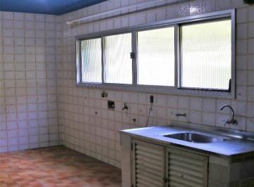 Casa · 270m² · 4 Quartos · 4 Vagas · Casa à venda em São Paulo-SP, Vila Friburgo: 4 quartos, 3 suites, 5 banheiros, 4 vagas de garagem, 2