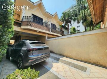 Casa · 195m² · 4 Quartos · 4 Vagas · Espetacular casa à venda em São Paulo-SP, Mirandópolis: 4 quartos, 2 suítes, 6 banheiros, 4 vagas, 1