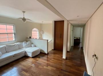 Casa · 260m² · 3 Quartos · 6 Vagas · Casa à venda no Jardim Leonor com 300m² 3 dormitórios 2 suítes 4 banheiros 6 vagas