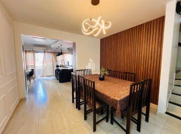Comercial · 524m² · 5 Quartos · 8 Vagas · Prédio Comercial Com 03 Apartamentos Mobiliados Em Avenida Estratégica De Itapoá