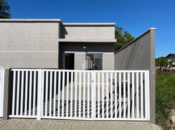Casa · 52m² · 2 Quartos · 1 Vaga · Casa Com 02 Quartos Sendo (01 Suíte) No Balneário Brasília!