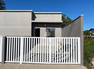 Casa · 52m² · 2 Quartos · 1 Vaga · Casa Com 02 Quartos Sendo (01 Suíte) No Balneário Brasília!