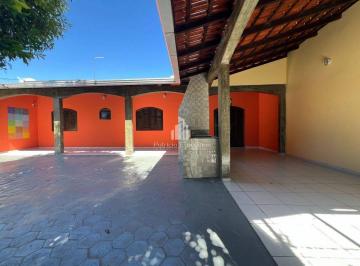 Casa · 100m² · 2 Quartos · Casa com Amplo Espaço de Terreno, 02 Dormitórios (Sendo 01 Suíte) - Balneário Brasília!