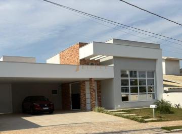 Casa · 296m² · 3 Quartos · 4 Vagas · Casa à venda em Sorocaba, Condomínio Ibiti do Paço, com 3 suítes, com 296 m²