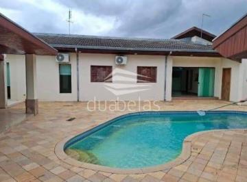 Casa · 530m² · 4 Quartos · 3 Vagas · Uma Bela Casa, á Venda em Taubaté.