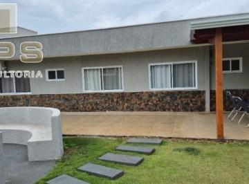 Foto 03 · Casa térrea à venda  no Jardim Estância Brasil com 3 suites, amplo quintal gramado com árvores frutí