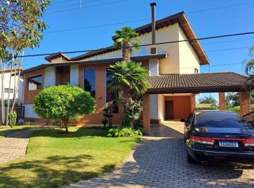 Casa · 1000m² · 5 Quartos · 4 Vagas · Casa de Luxo em Condomínio com 5 Suítes e Piscina em 3 Níveis com Cascata