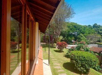 Casa · 630m² · 7 Quartos · 14 Vagas · Viva em Harmonia com a Natureza: Casa com Piscina e Campo de Futebol