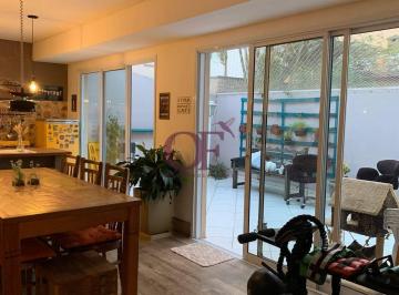 Casa · 140m² · 3 Quartos · 2 Vagas · Casa em Condomínio no Engordadouro com 3 Dormitórios e Lazer Completo