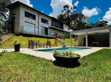 Casa · 300m² · 4 Quartos · 4 Vagas · Casa Nova em Atibaia com 4 Suítes e Piscina com Hidro – Porteira Fechada