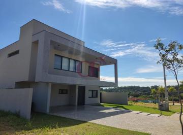 Casa · 310m² · 4 Quartos · 4 Vagas · Casa no Terras da Alvorada com Vista Permanente para a Mata e Energia Solar