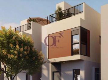 Casa · 145m² · 3 Quartos · 3 Vagas · Casa com 03 e 04 dormitórios com Roof Top com vista para Serra do Japi - Entrega em 2027