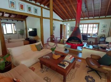 Casa · 331m² · 4 Quartos · 8 Vagas · Condomínio Fazenda Campo Verde, Caxambu: Casa de Alto Padrão com 4 Suítes, Piscina e 331m² em Jundia