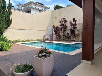 Casa · 416m² · 4 Quartos · 2 Vagas · Casa à Venda no Portal do Paraíso II Jundiaí
