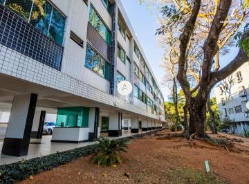 Apartamento · 78m² · 3 Quartos · 3 quartos com suíte e reformado. Vazado - Nascente - SQS 406