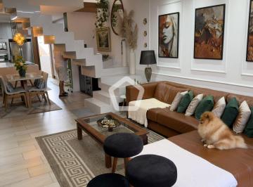 Casa · 250m² · 6 Quartos · 3 Vagas · Rua Imperatriz, 228 - Água Fria