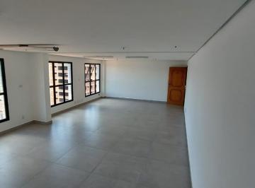 Comercial · 57m² · 1 Vaga · Alugo ampla Sala comercial na Av. Afonso Pena no Embaré em Santos
