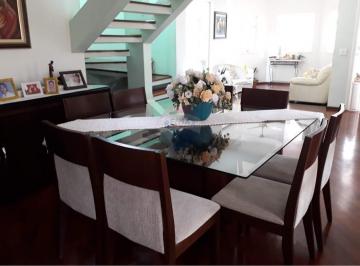 Casa · 350m² · 4 Quartos · 5 Vagas · Casa Imponente: Piscina e Lazer no Jardim Indústrias