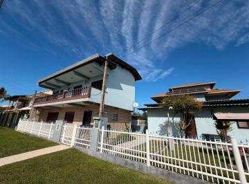 Casa · 600m² · 3 Quartos · 1 Vaga · Casa em Balneário Atlântico