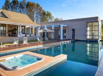 Casa · 2500m² · 7 Quartos · 15 Vagas · Parque dos Manacás - Casa Parque dos Manacás | Jundiaí/SP – Mansão Exclusiva com Lago Privativo