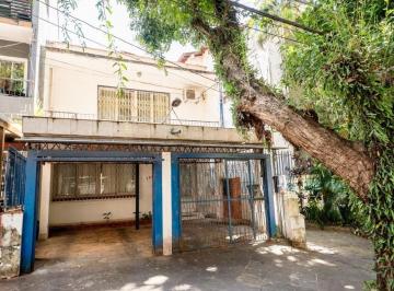 Foto 01 · Imperdível oportunidade: Casa à venda em Petrópolis, Porto Alegre-RS. 3 quartos, 1 suíte, 4 banheiro