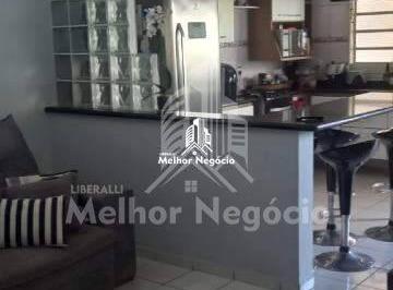 Casa · 114m² · 2 Quartos · 6 Vagas · Casa à venda com 2 quartos em Valinhos SP.
