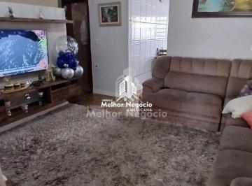 Casa · 218m² · 6 Quartos · 2 Vagas · 2 Sobrados com 3 dormitórios cada à venda em Americana.