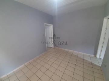 Casa · 230m² · 2 Quartos · 2 Vagas · Casa - Jardim São Dimas - 2 Dormitórios - 85m²