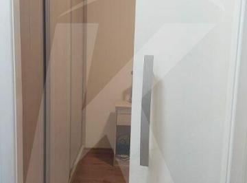 Apartamento · 49m² · 2 Quartos · 1 Vaga · Apartamento 2 dormitórios, 1 vaga, com sacada, na Cachoeirinha.