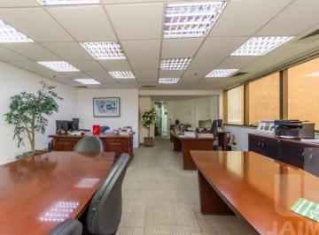 Comercial · 200m² · 4 Vagas · Conjunto Comercial 100mts2 com 02 salas, 04 vagas em Perdizes.