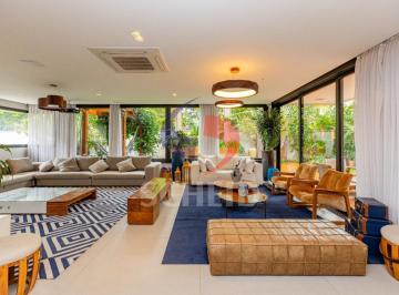 Casa · 476m² · 4 Quartos · 4 Vagas · Casa em Condomínio á Venda no Jardim Cordeiro com 476m², 4 quartos sendo 4 suítes, 4 vagas.