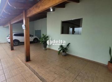 Casa · 360m² · 4 Quartos · 3 Vagas · Casa residencial com 4 quartos sendo 2 suíte disponível para venda no bairro Segismundo Pereira em U