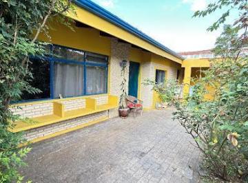 7dc5e6d5108eaebecda921d53b30c3790778ff30 · Casa com 3 dormitórios à venda, 221 m² por R$ 1.250.000,00 - Vila Rica - Atibaia/SP