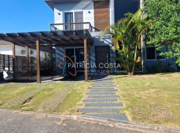 Casa · 246m² · 4 Quartos · 2 Vagas · Casa Alto Padrão no Condomínio Lagoa Azul