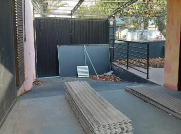 Casa · 200m² · 3 Quartos · 2 Vagas · Ponto comercial, São Roque/SP