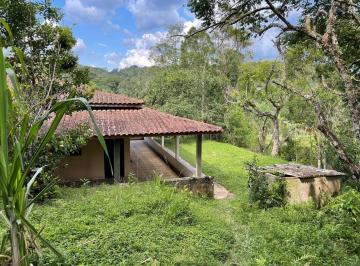 Rural · 21000m² · 4 Quartos · 3 Vagas · Sítio em Centro, Juquitiba/SP