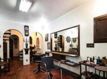 Casa · 190m² · 2 Quartos · Imóvel à venda em São Paulo-SP: Casa de 2 quartos com suíte em Pinheiros, 2 banheiros e 190m² de áre