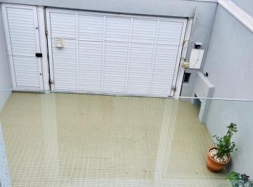 Casa · 350m² · 3 Quartos · 4 Vagas · Casa com 3 suítes no Jardim Londrina